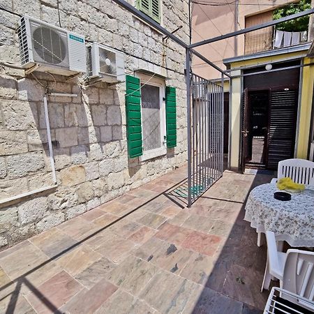 Guest House Maja Split Eksteriør bilde